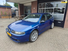 SEAT Leon - R32 Motor Cupra 4, Recaro, Leer, Uniek, 250pk