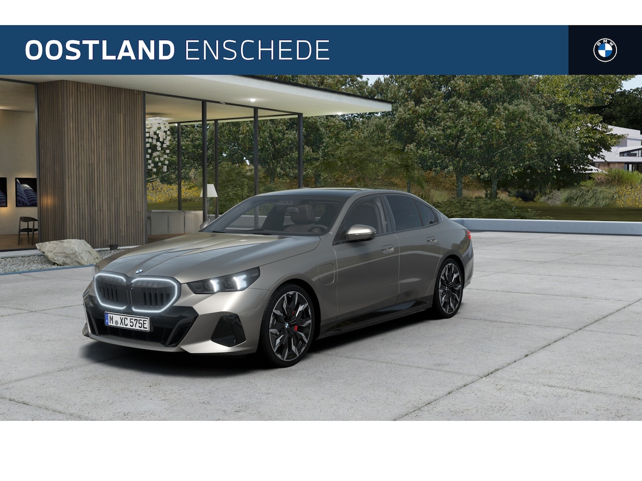 BMW 5-serie - 530e M Sport Automaat / Panoramadak / Trekhaak / Bowers & Wilkins / Parking Assistant Prof - AutoWereld.nl