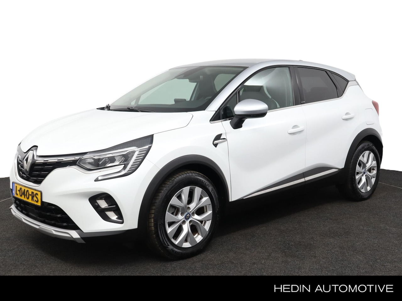 Renault Captur - 1.6 E-Tech Plug-in Hybrid 160 Business | Navigatie | Climate Controle | Cruise Controle | - AutoWereld.nl