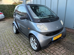 Smart Fortwo coupé - 0.7 pure NAP//COUPE//FORTWO