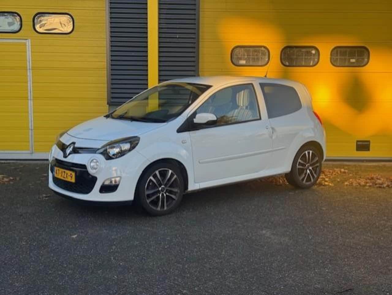 Renault Twingo - 1.2 16V Airco - AutoWereld.nl