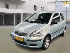 Toyota Yaris - 1.3 VVT-i Terra