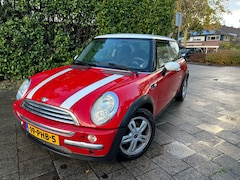 MINI Cooper - PERFECT ONDERHOUDEN MET AIRCO & APK TOT 31-03-2026