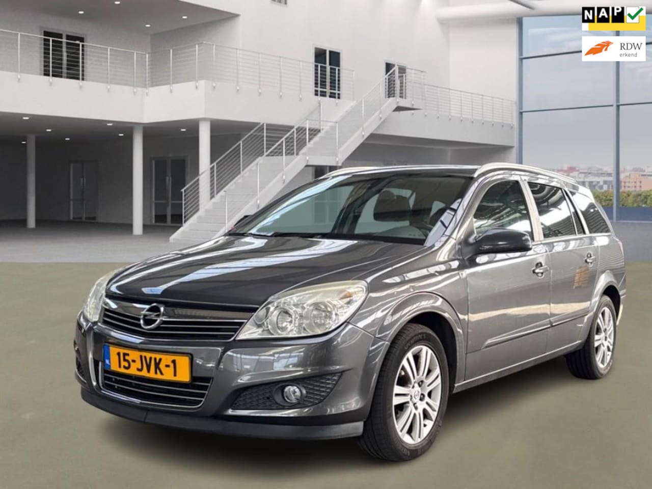 Opel Astra Wagon - 1.6 Cosmo Airco Navigatie NAP APK!! - AutoWereld.nl