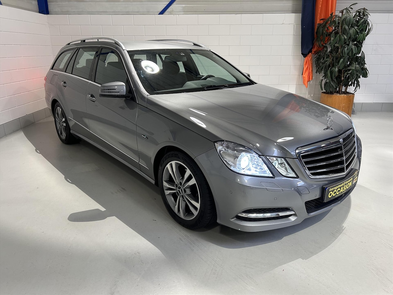 Mercedes-Benz E-klasse Estate - E200 CGI AUT7 Camera, trekhaak, Xenon - AutoWereld.nl