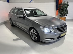 Mercedes-Benz E-klasse Estate - E200 CGI AUT7 Camera, trekhaak, Xenon