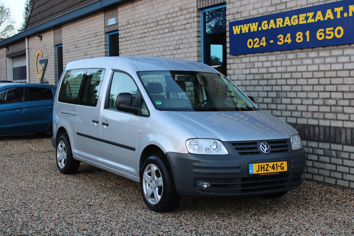 Volkswagen Caddy Maxi - 1.6 Easyline 7p. Airco 1e eigenaar - AutoWereld.nl