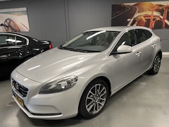Volvo V40 - 2.0 D2 Momentum Bns