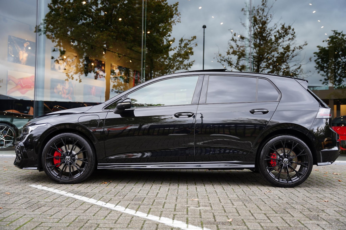 Volkswagen Golf - 1.5 E-Hybrid GTE GERESERVEERD - AutoWereld.nl