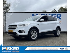 Ford Kuga - 1.5 EcoB. Titanium 150pk/Inklapbare Trekhaak/WinterPack etc
