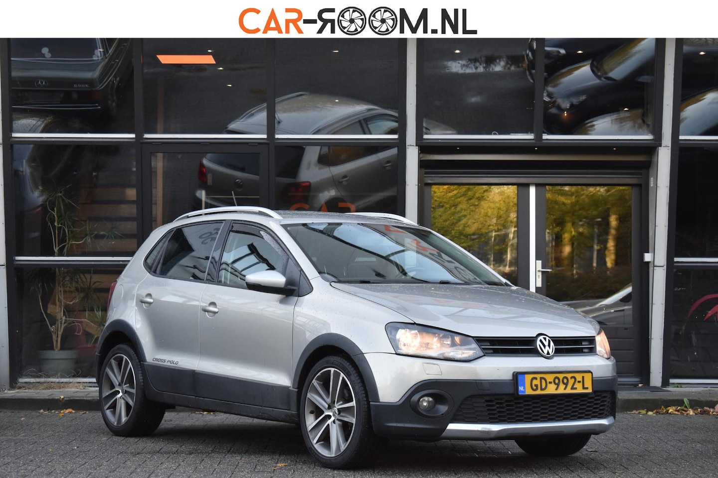 Volkswagen Polo - 1.4-16V Cross Stoelvw Airco - AutoWereld.nl