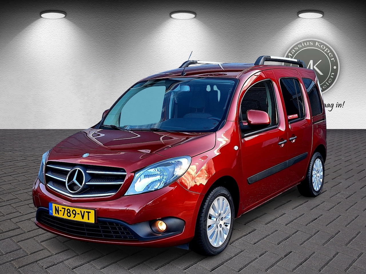 Mercedes-Benz Citan - 112 Ambiente 112 Ambiente, Aangepaste invalide-Auto! Handgas, Automaat, Lift - AutoWereld.nl