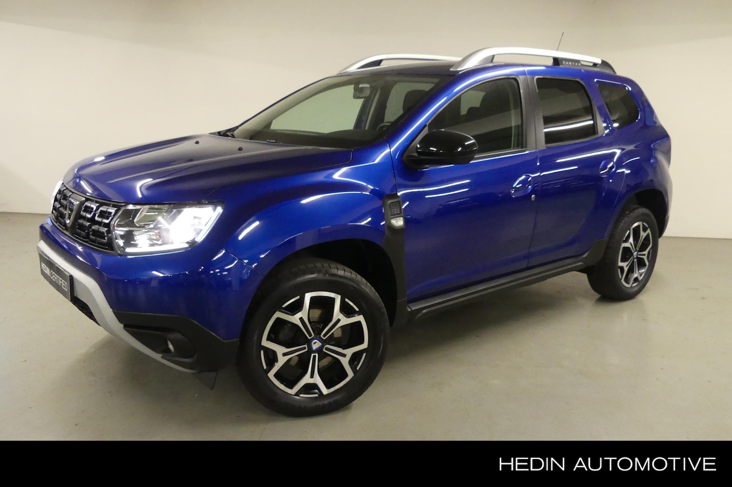 Dacia Duster - TCe 100 Bi-Fuel Serie Limitee 15th Anniversary | MediaNav Multimedia & Navigatie | Climate - AutoWereld.nl