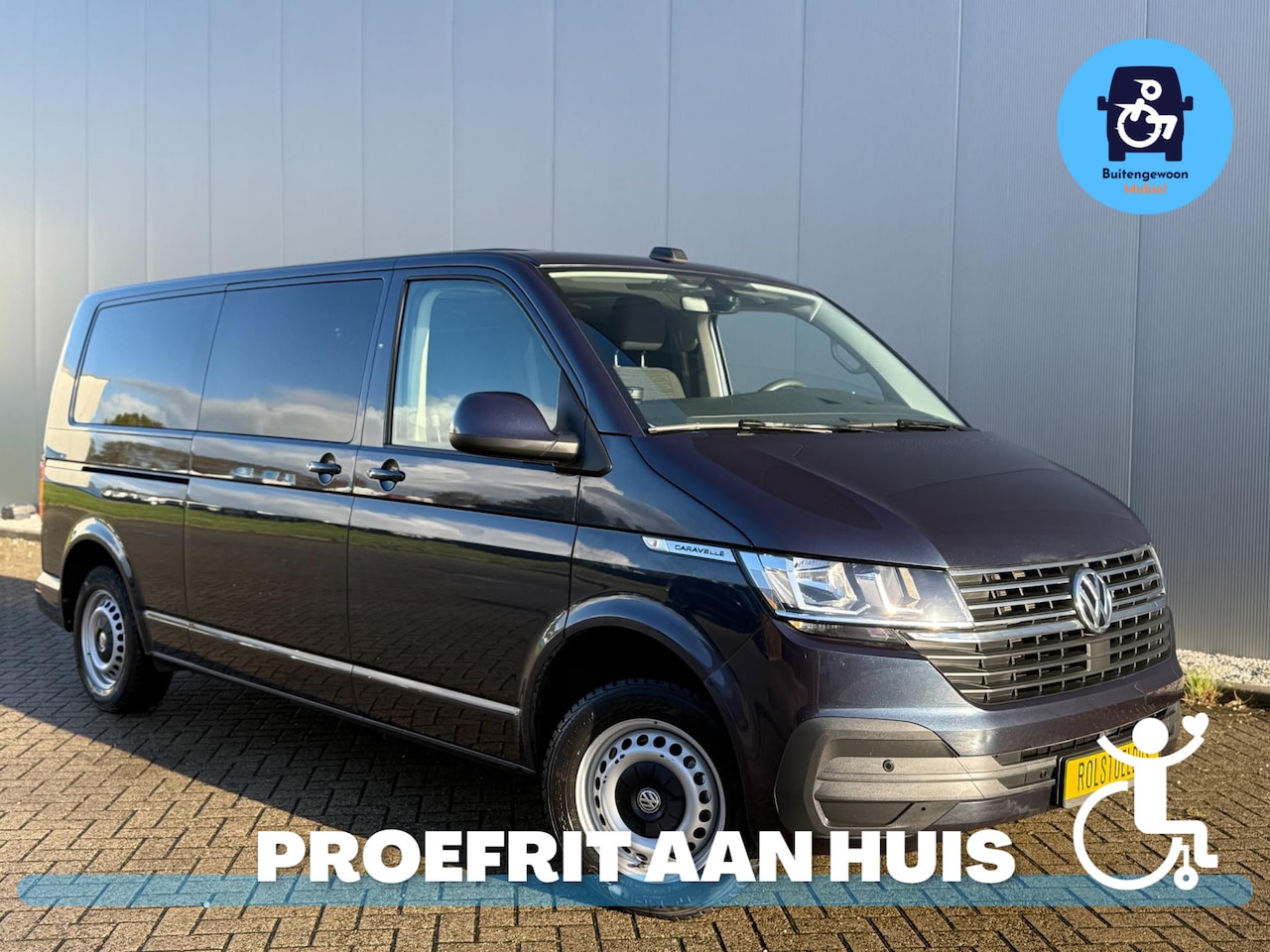 Volkswagen Transporter Caravelle - 6.1 Rolstoelbus (2020) Deluxe - AutoWereld.nl