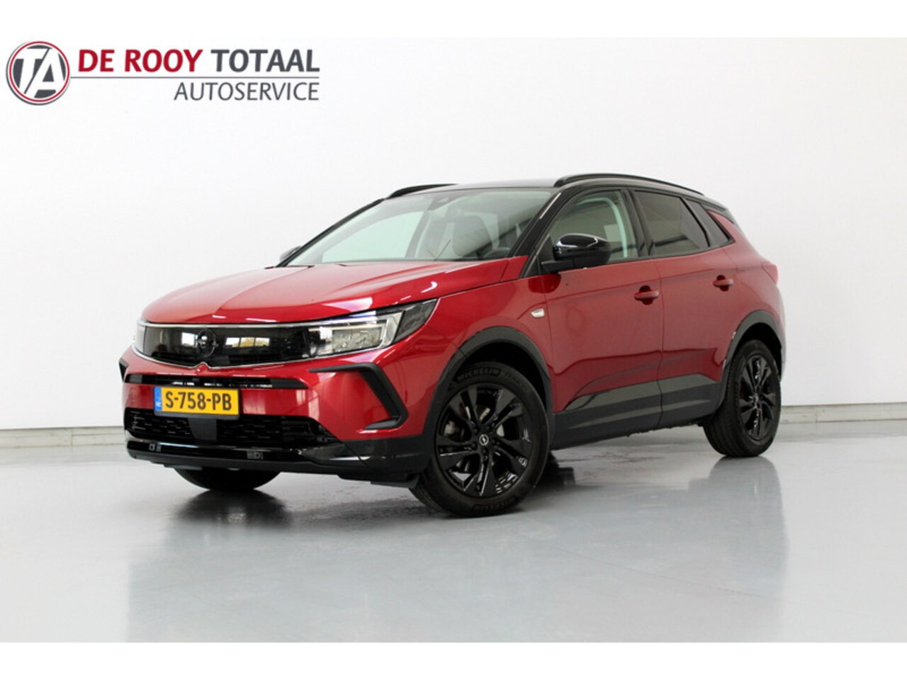 Opel Grandland - 1.2 Turbo Ultimate 1.2 Turbo Ultimate 131PK, "AUTOMAAT" | ALCANTARA | CRUISE | CARPLAY | STOEL/RUIT VERWARMIN - AutoWereld.nl