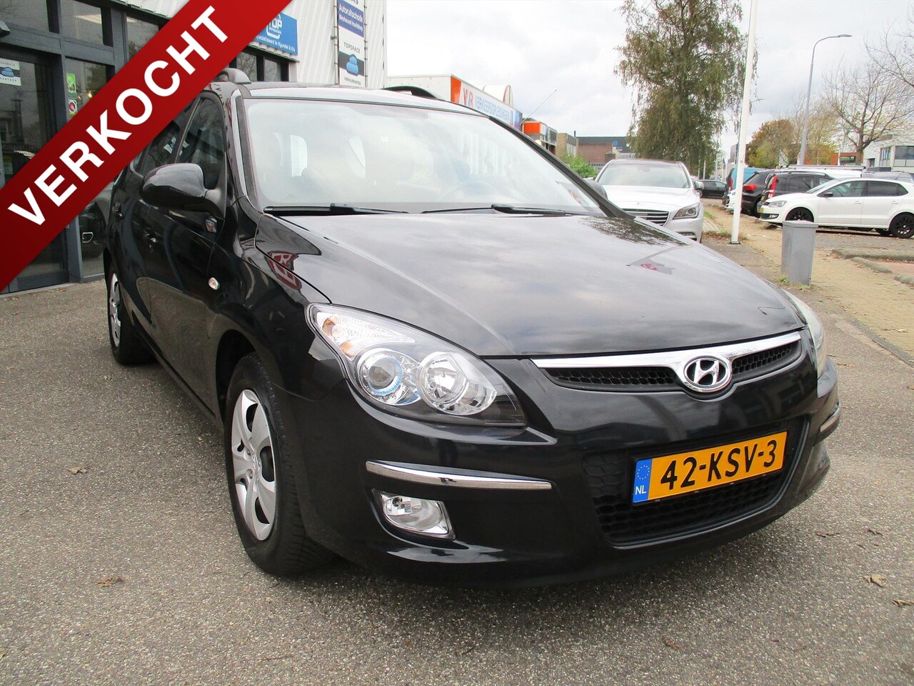 Hyundai i30 Wagon - 1.6 CROSSWAGON Dynamic - AutoWereld.nl