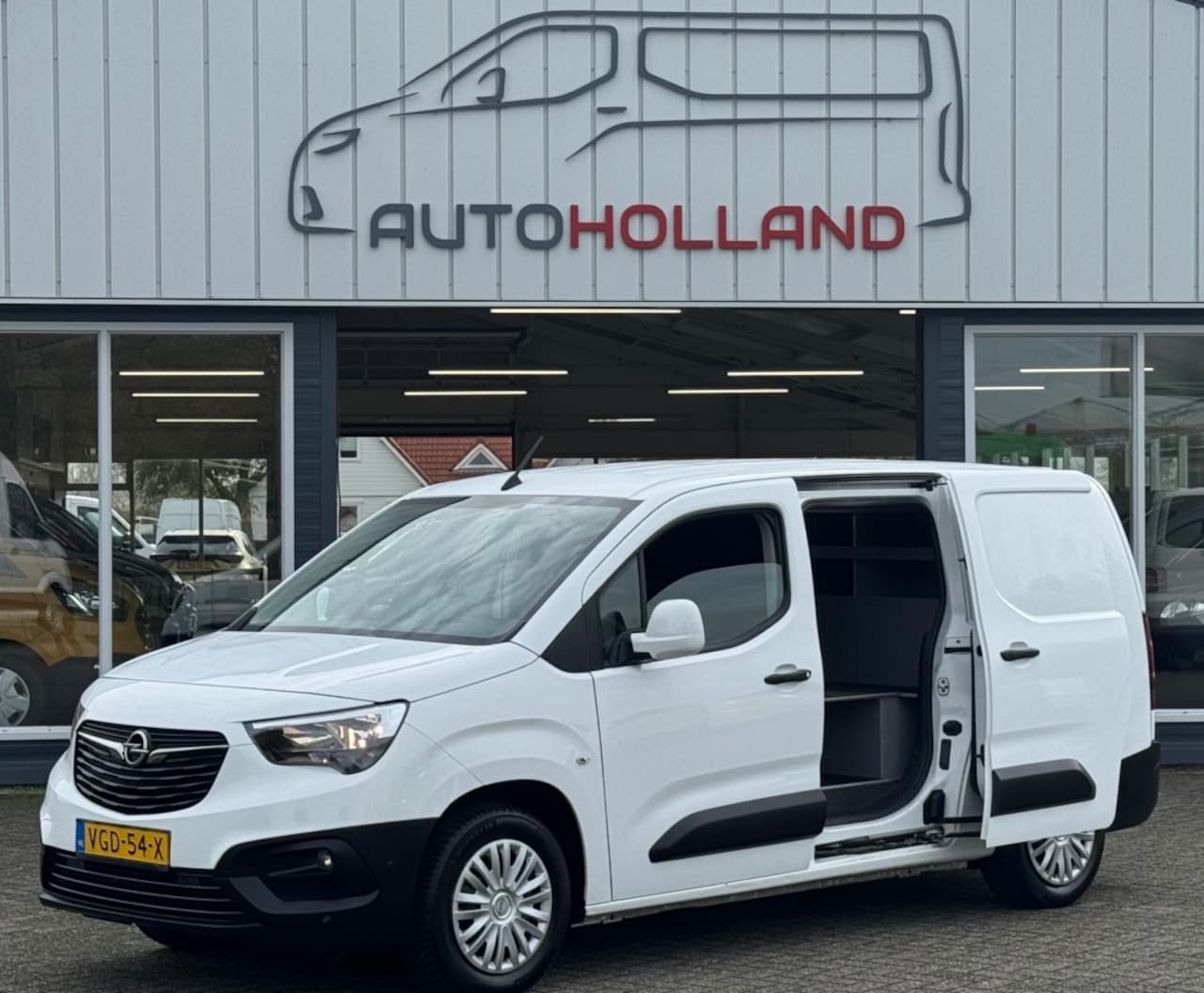 Opel Combo - 1.5D 75KW 102PK L2H1 MAXI EURO 6 AIRCO/ CRUISE CONTROL/ BEDRIJFSWAGENINRICHTING/ 100% DEAL - AutoWereld.nl