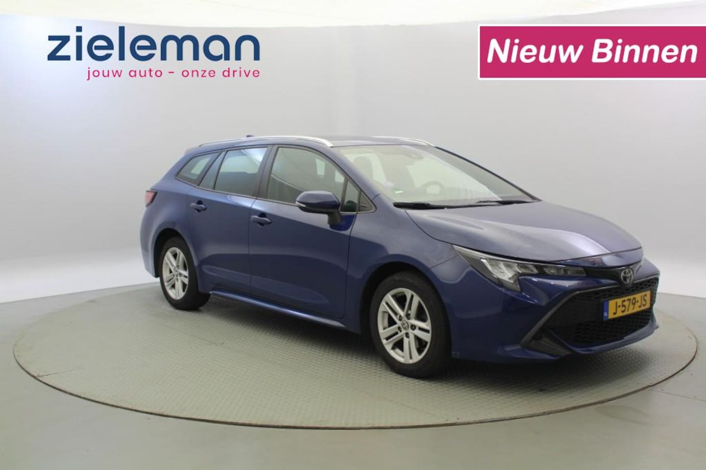 Toyota Auris Touring Sports - 1.2 Turbo Touring Sports Active - Camera, Clima, Carplay - AutoWereld.nl