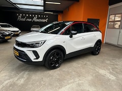 Opel Crossland - 1.2 TURBO GS LINE / Trekhaak / Navi / Camera