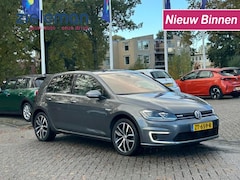Volkswagen Golf - e-Golf - Carplay, Camera, Leer, Stoelverw