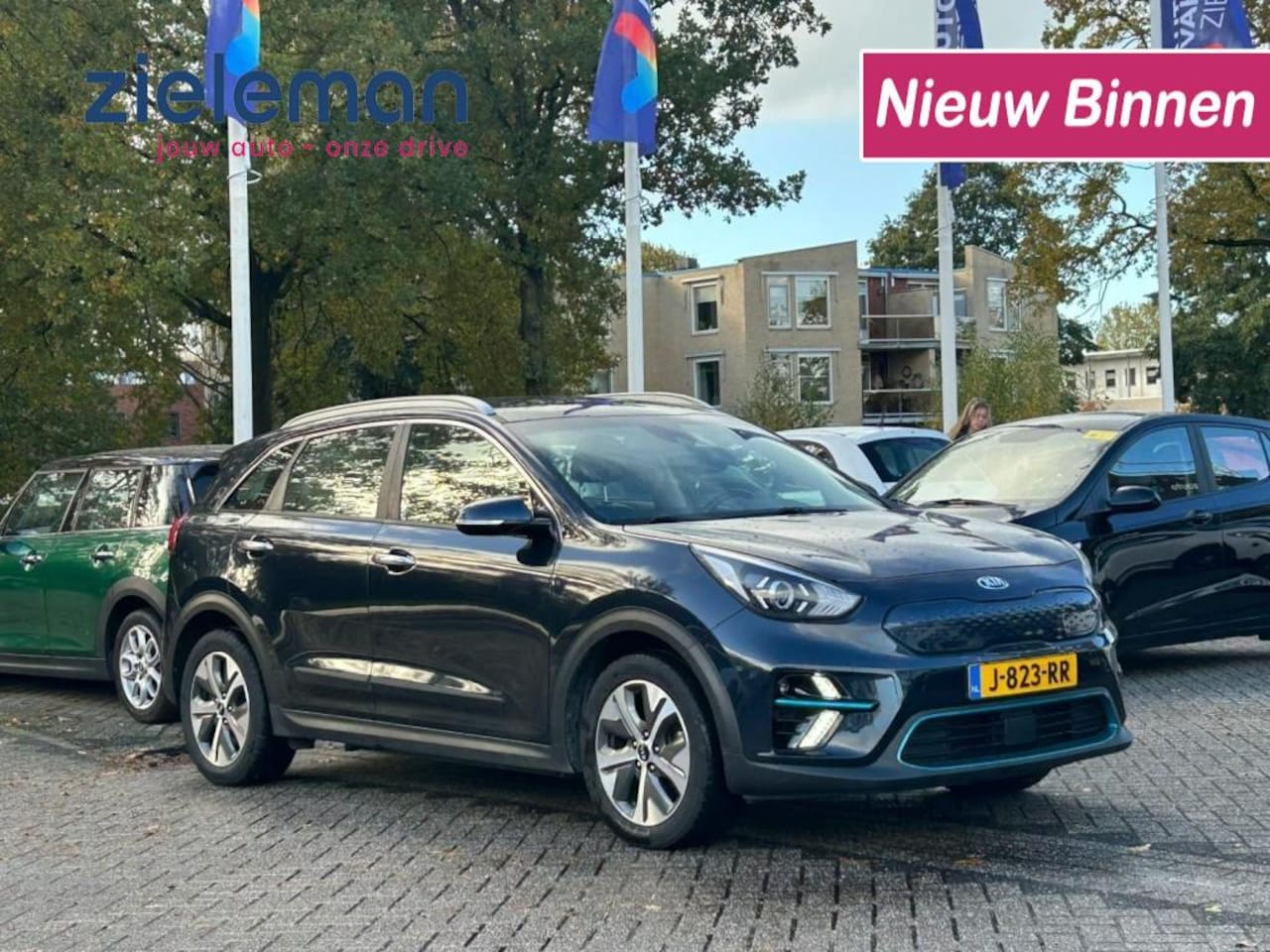 Kia Niro - E-Niro DynamicLine 64 kWh - Carplay, Navi, Camera, Stuur/Stoelverw. - AutoWereld.nl