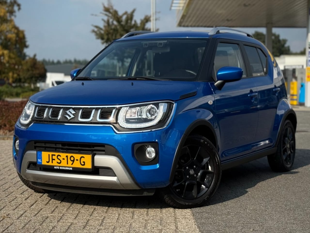 Suzuki Ignis - 1.2 SMART HYBRID SELECT CVT AUTOMAAT NAVI CAMERA - AutoWereld.nl