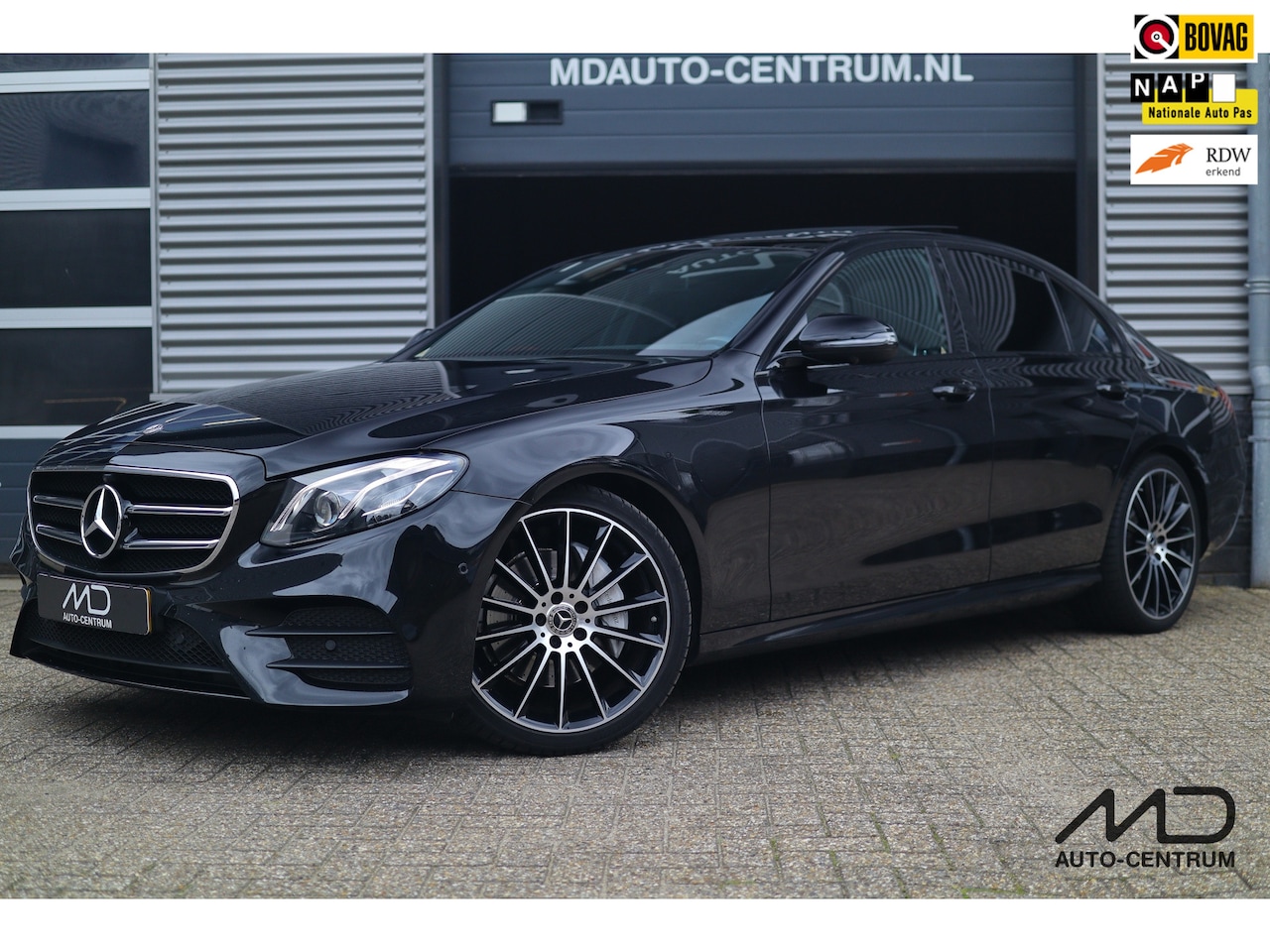Mercedes-Benz E-klasse - 200 AMG| Pano| 360 camera| Head-up - AutoWereld.nl