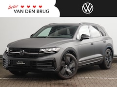 Volkswagen Touareg - 3.0 TSi eHybrid 4MOTION R | Luchtvering | Panoramadak | Matrix LED | Achteruitrijcamera |