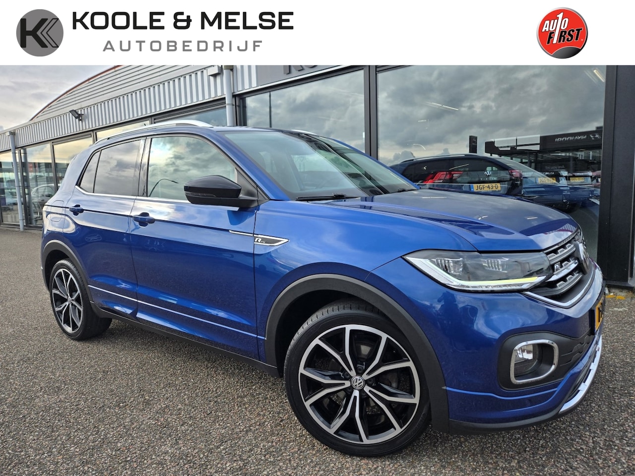 Volkswagen T-Cross - 1.0 TSI 115pk T-Cross Life R-design | Trekhaak | Camera - AutoWereld.nl