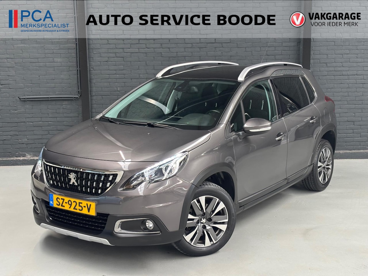 Peugeot 2008 - 1.2 (110 pk) Allure - panoramadak - camera - navigatie - AutoWereld.nl