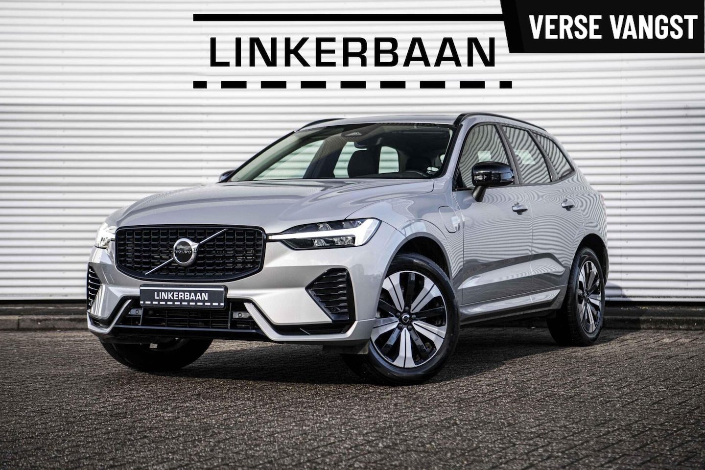Volvo XC60 - 2.0 T6 Plug-in hybrid AWD Plus Dark | Panodak | Camera | Leder | 19 inch | - AutoWereld.nl