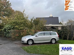 Volvo V70 - 3.2 AWD Momentum bj 2007