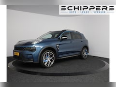 Lynk & Co 01 - 1.5 | 360° camera | zwarte hemel