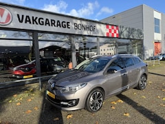 Renault Mégane Estate - 1.2 TCe Bose SartStop TREKHAAK-CLIMA-CRUISE