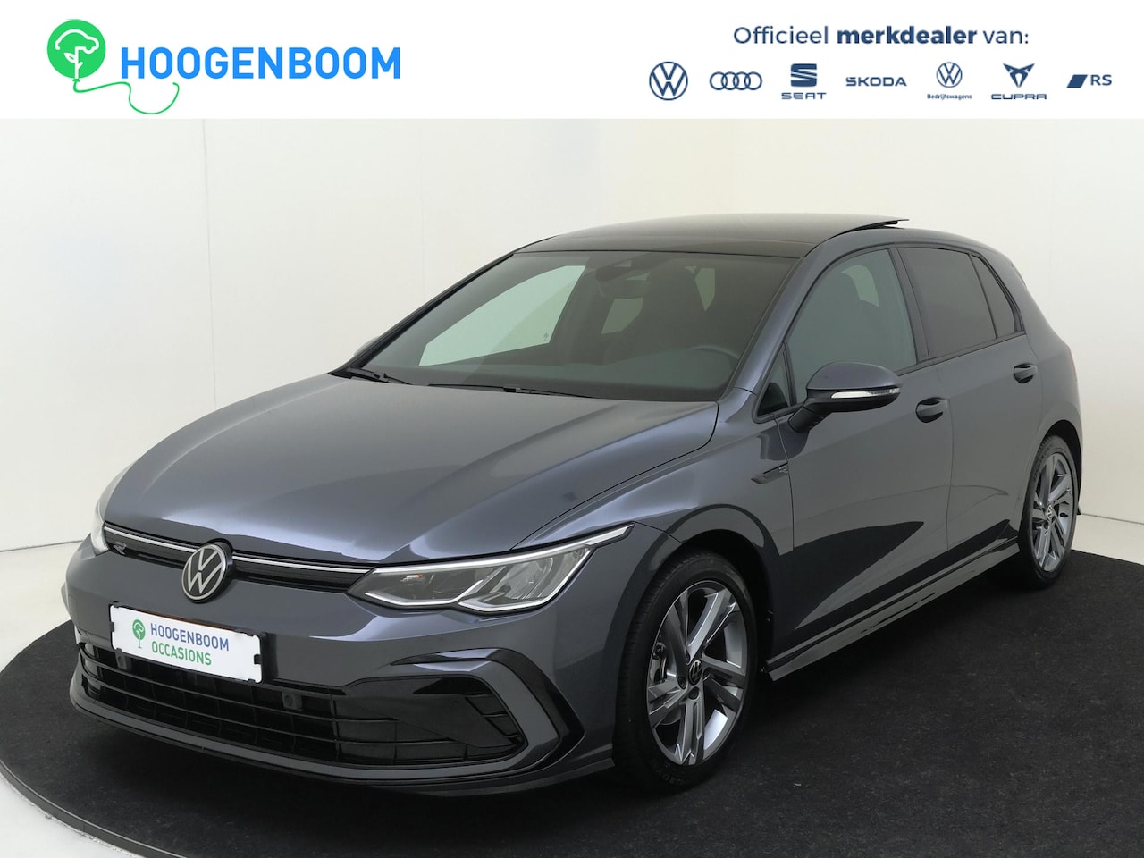 Volkswagen Golf - 1.5 eTSI R-Line | Panoramadak | Navigatie | Parkeersensoren | Adaptieve cruise control | S - AutoWereld.nl