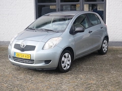 Toyota Yaris - 1.0 VVTi Terra