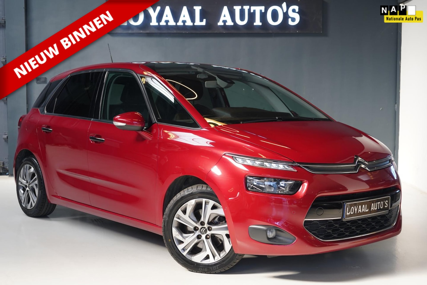 Citroën C4 Picasso - 1.6 THP Intensive | NAVI | CRUISE | AIRCO | PDC | TREKHAAK | NAP | APK. - AutoWereld.nl