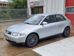 Audi A3 - 1.6 Attraction