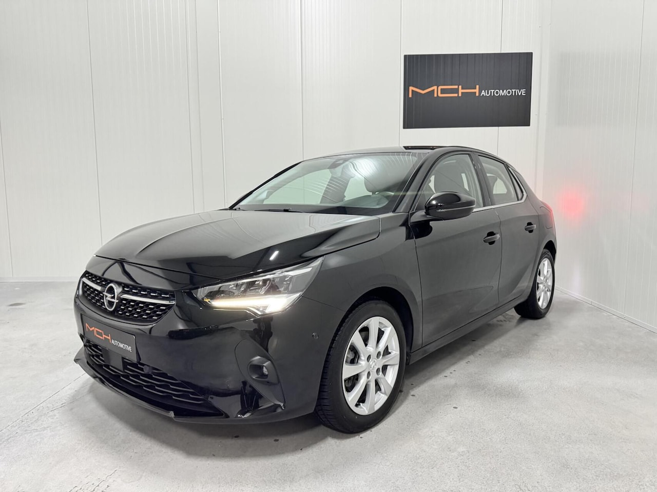 Opel Corsa - 1.2 Turbo Elegance, Led, Carplay, Digital dash - AutoWereld.nl