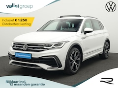 Volkswagen Tiguan - 1.4 TSI eHybrid 245 pk DSG R-Line Business+ | Panoramadak | Adaptief onderstel | IQ Light