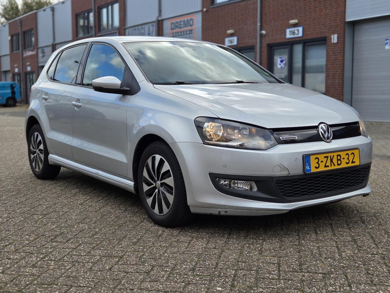 Volkswagen Polo - 1.4 TDI BlueMotion 5D EURO6|PDC|NAVI|LMV - AutoWereld.nl
