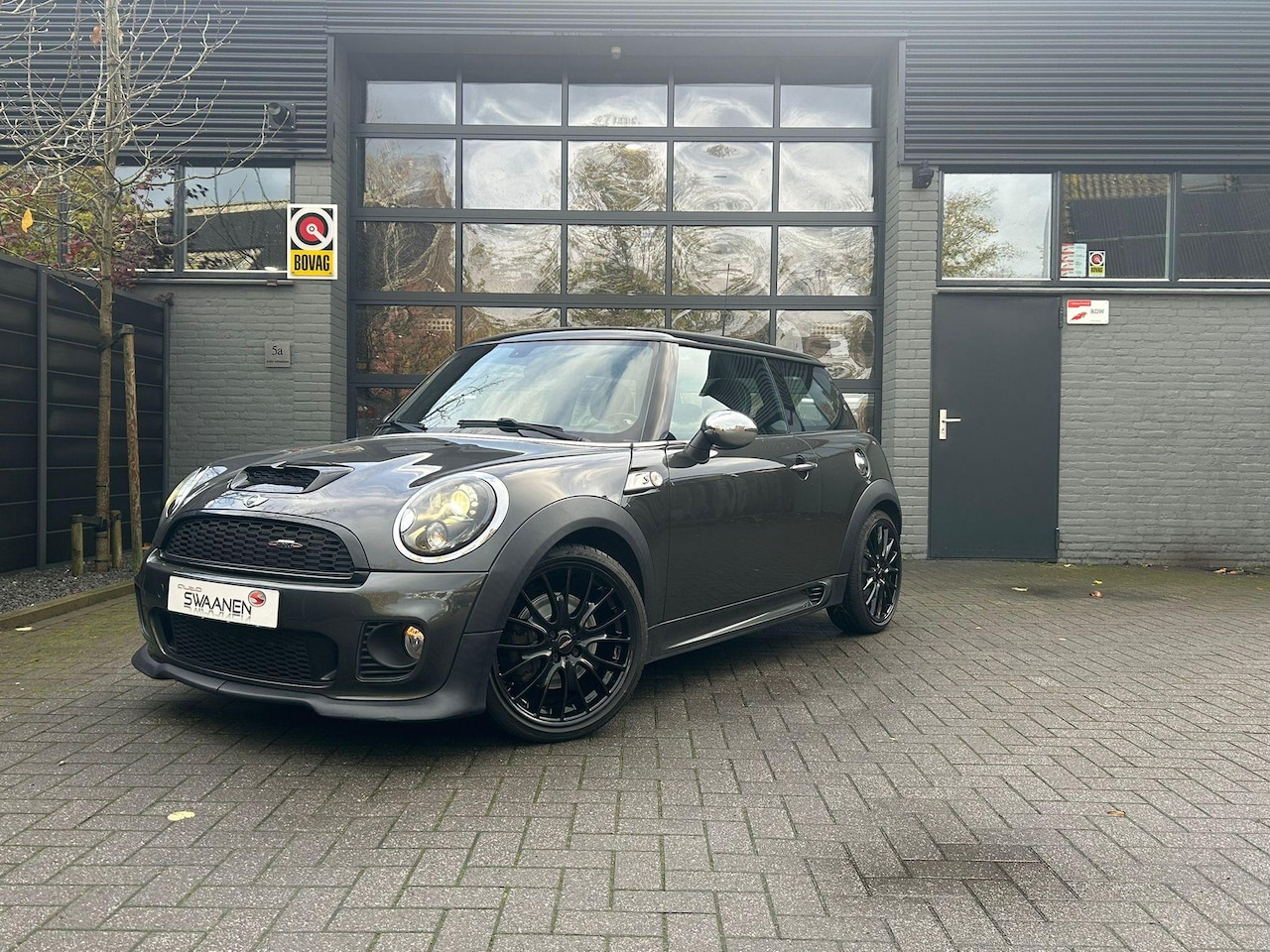 MINI Cooper S - Mini 1.6 | JCW Pack | Pano | Leer - AutoWereld.nl