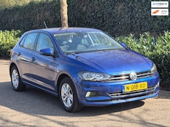 Volkswagen Polo - Dealeronderhouden CarPlay Navi Dodehoekwaarschuwing Apps Stoelverwarming