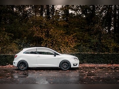 SEAT Ibiza SC - 1.8 TSI Cupra | 290PK | Sparco | Zeer Netjes