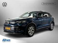 Volkswagen Tiguan - 1.5 150pk eTSI Life Edition Parkeerassistent | Voorstoelen verwarmbaar | Dodehoeksensoren