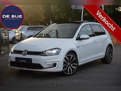 Volkswagen Golf - 1.4 TSI GTE|Org NL NAP|Panoramadak|Leder|Parelmoer|DAB|Navi Pro|MY2015|LED|Volledig Onderh