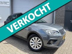 SEAT Arona - 1.0 TSI Style Launch Edition [Carplay|Cruise|PDC|Navi|Draadloze telefoonlader]