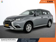 Mitsubishi Outlander - 2.4 PHEV 165kW Pure Auto. Trekhaak Navigatie Apple Carplay/Android Auto Camera Parkeersens