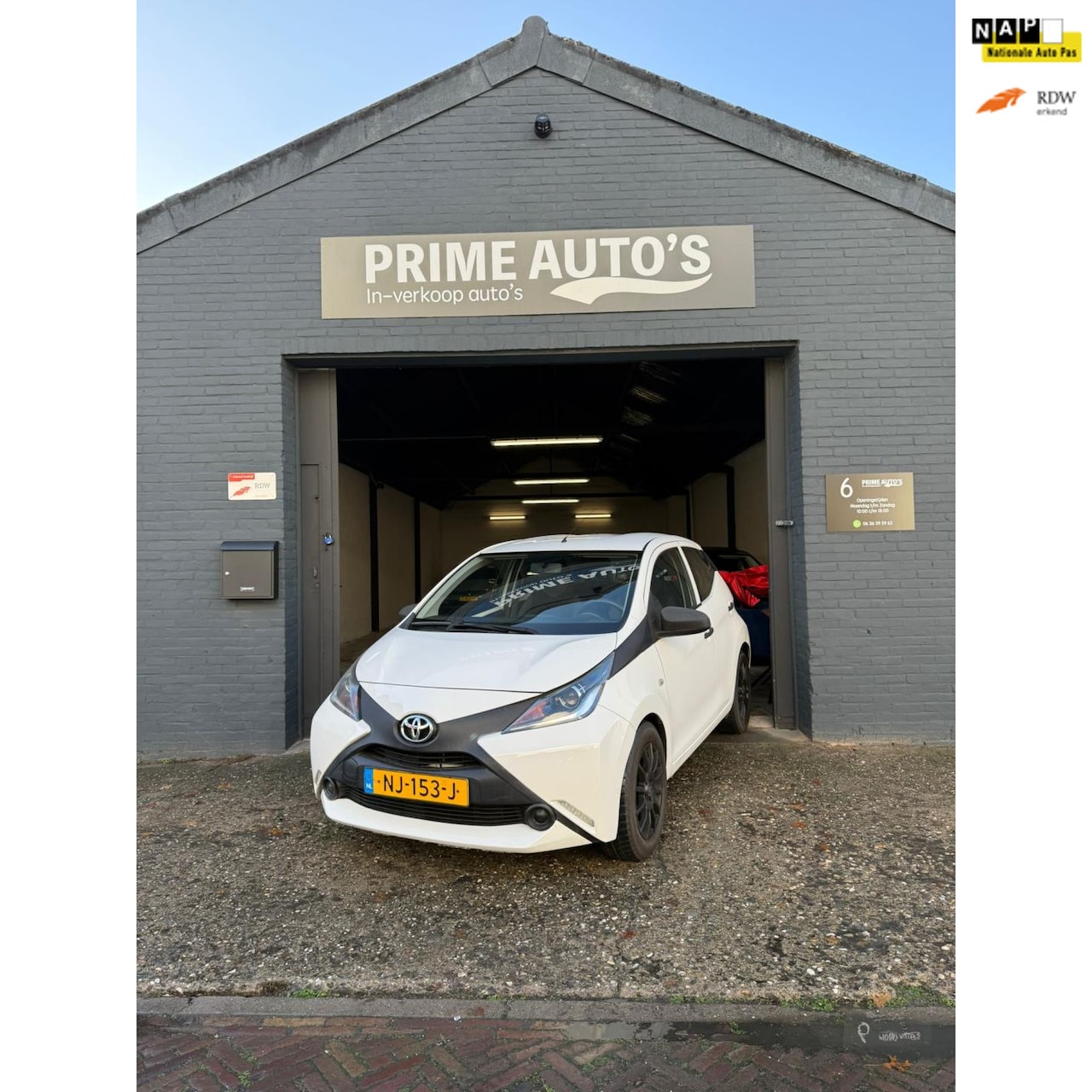 Toyota Aygo - 1.0 Vvt-i 69pk 5D 2017 Wit - AutoWereld.nl