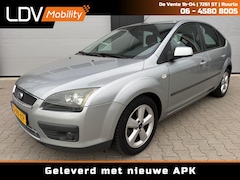 Ford Focus - 1.6-16V First Edition / 5-Deurs / Airco / APK t/m 07-2026